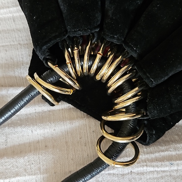 Suede bag - Picture 2 of 8